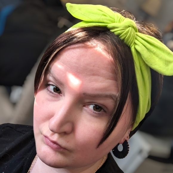 Bundle of Hair Accessories Headbands Clips Bobbypins, Top Knot Headbandd, Claws - Picture 4 of 9